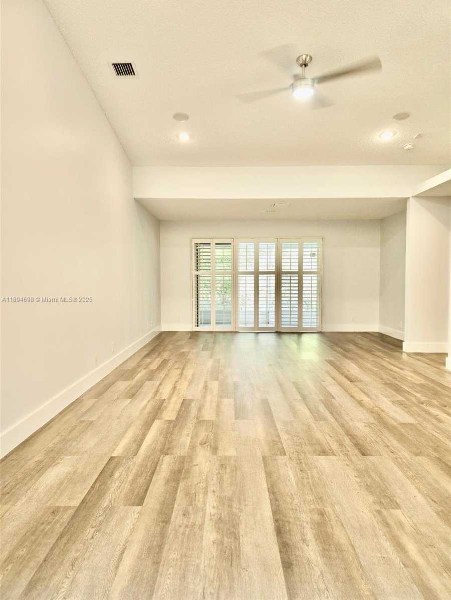 Small Image of 85 SAUSALITO DR, Boynton Beach Number 41