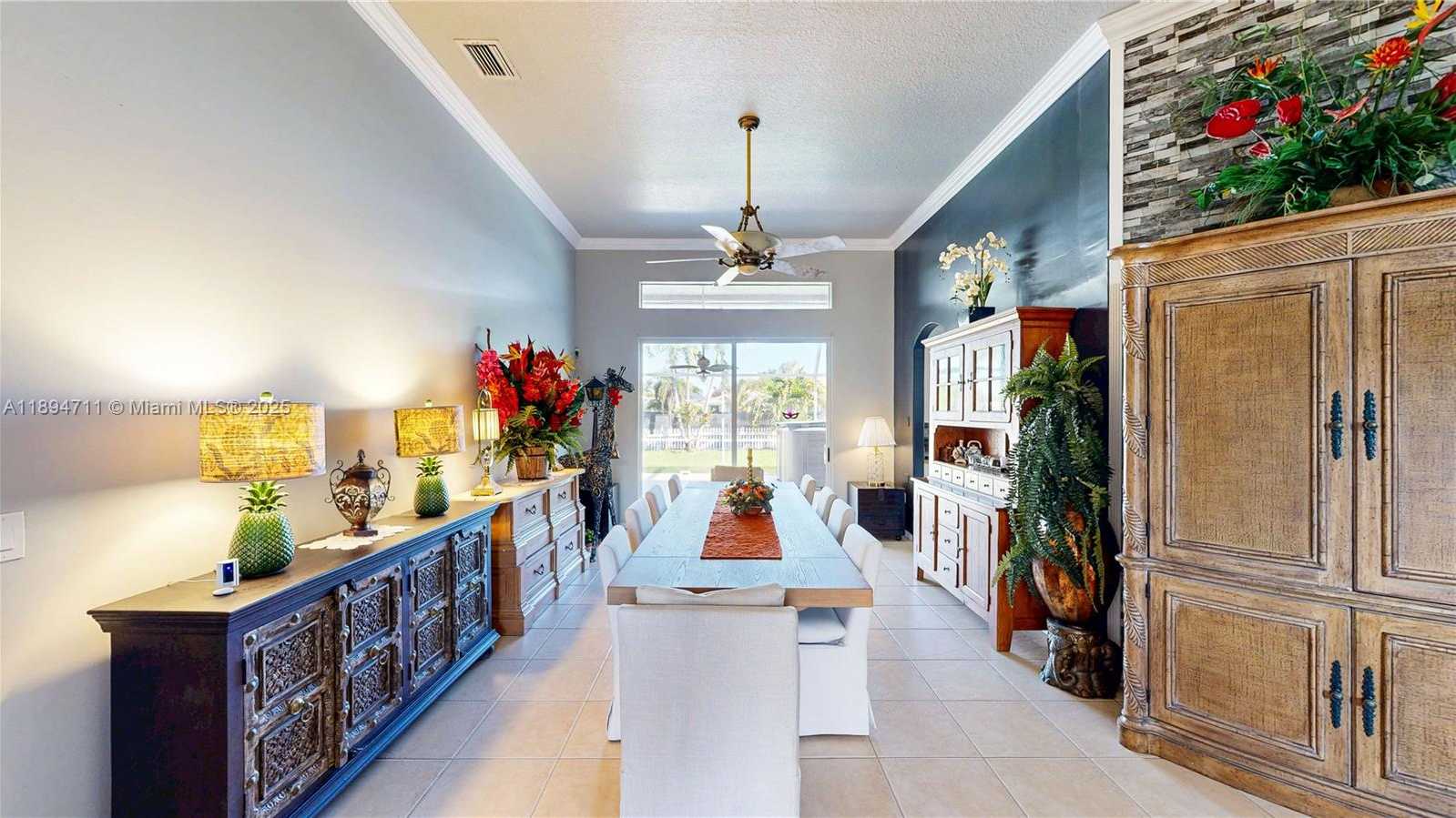 Small Image of 2835 FAIRWAYS DR, Homestead Number 13