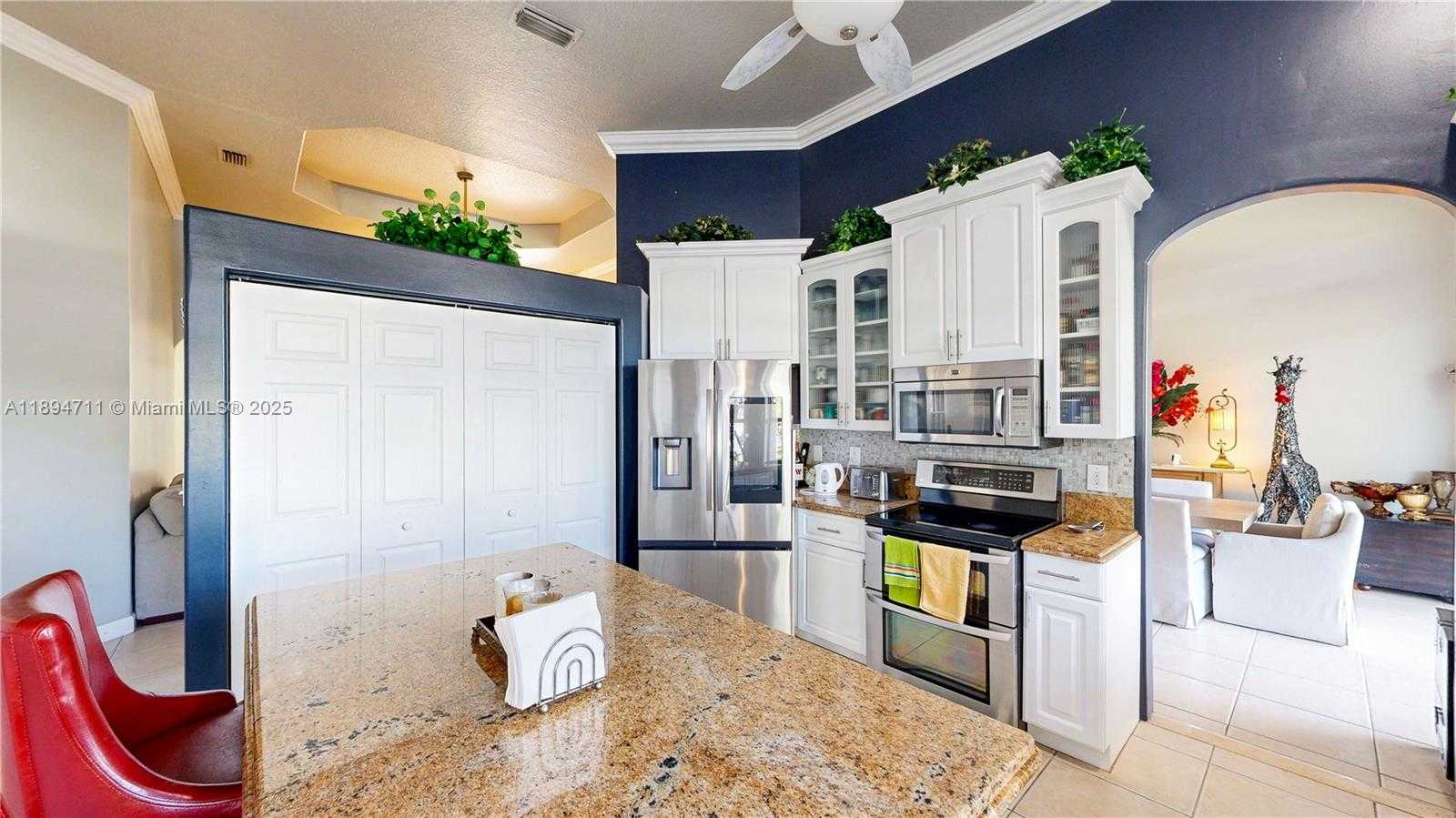 Small Image of 2835 FAIRWAYS DR, Homestead Number 18