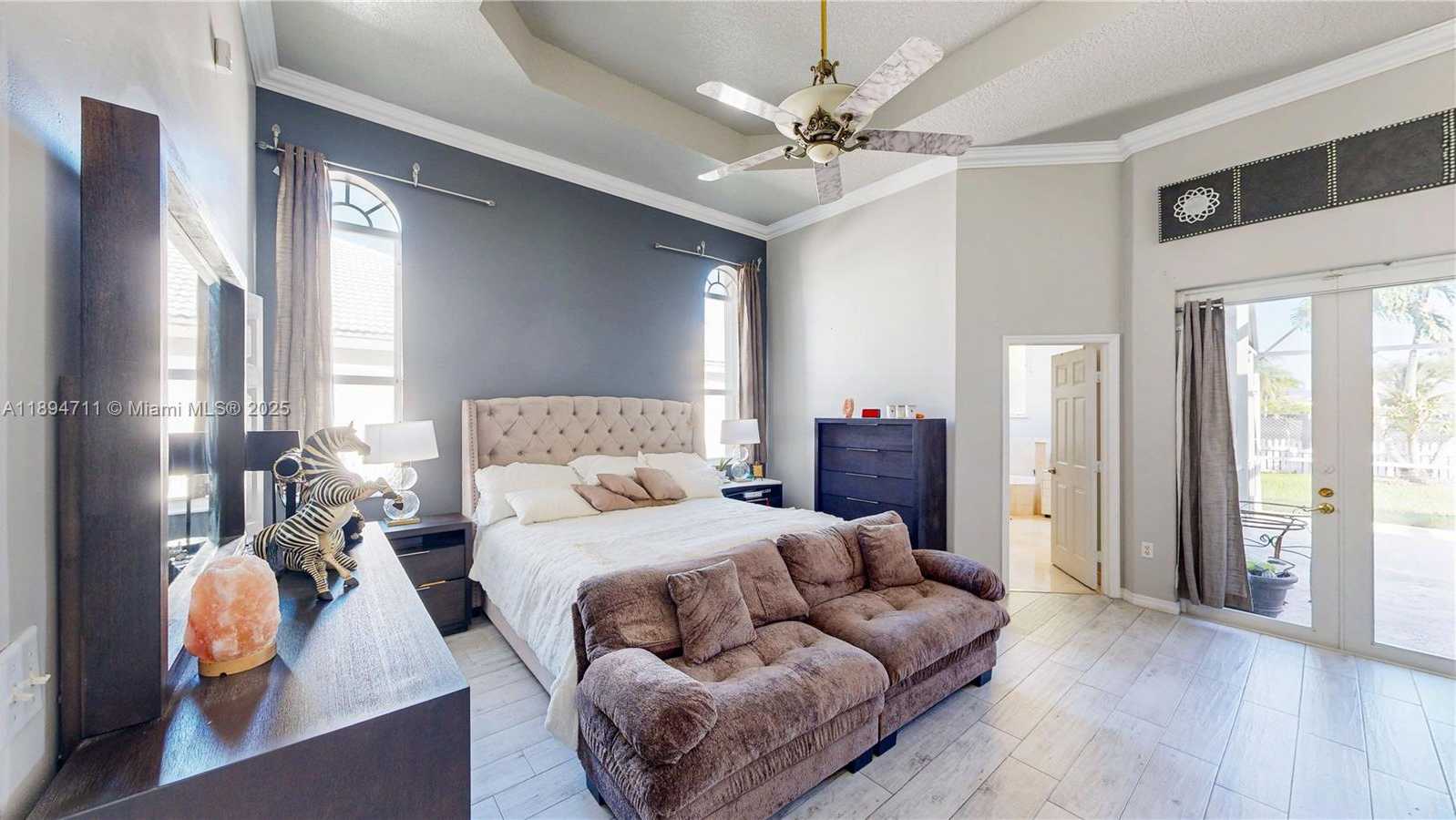 Small Image of 2835 FAIRWAYS DR, Homestead Number 22