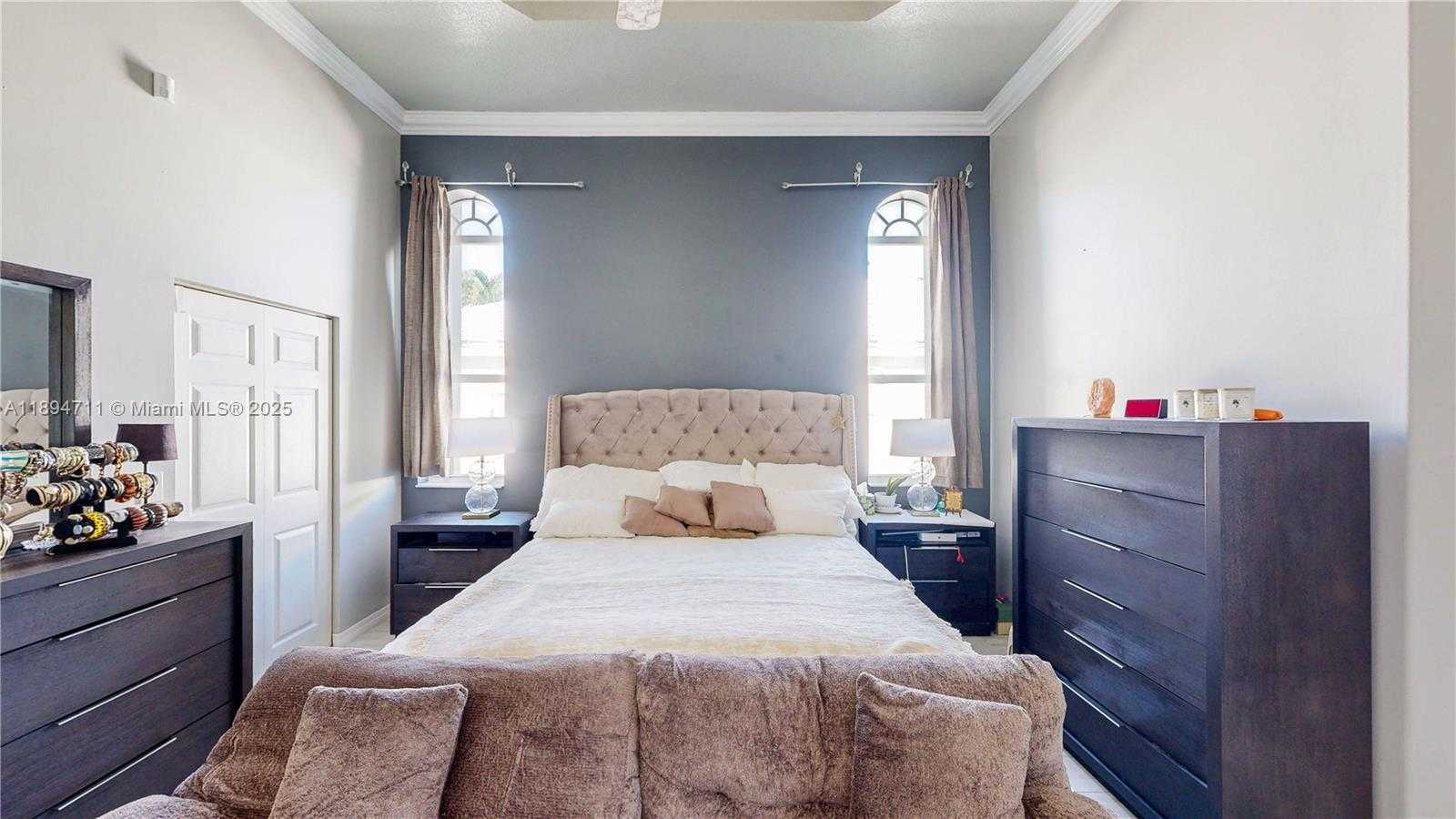 Small Image of 2835 FAIRWAYS DR, Homestead Number 24