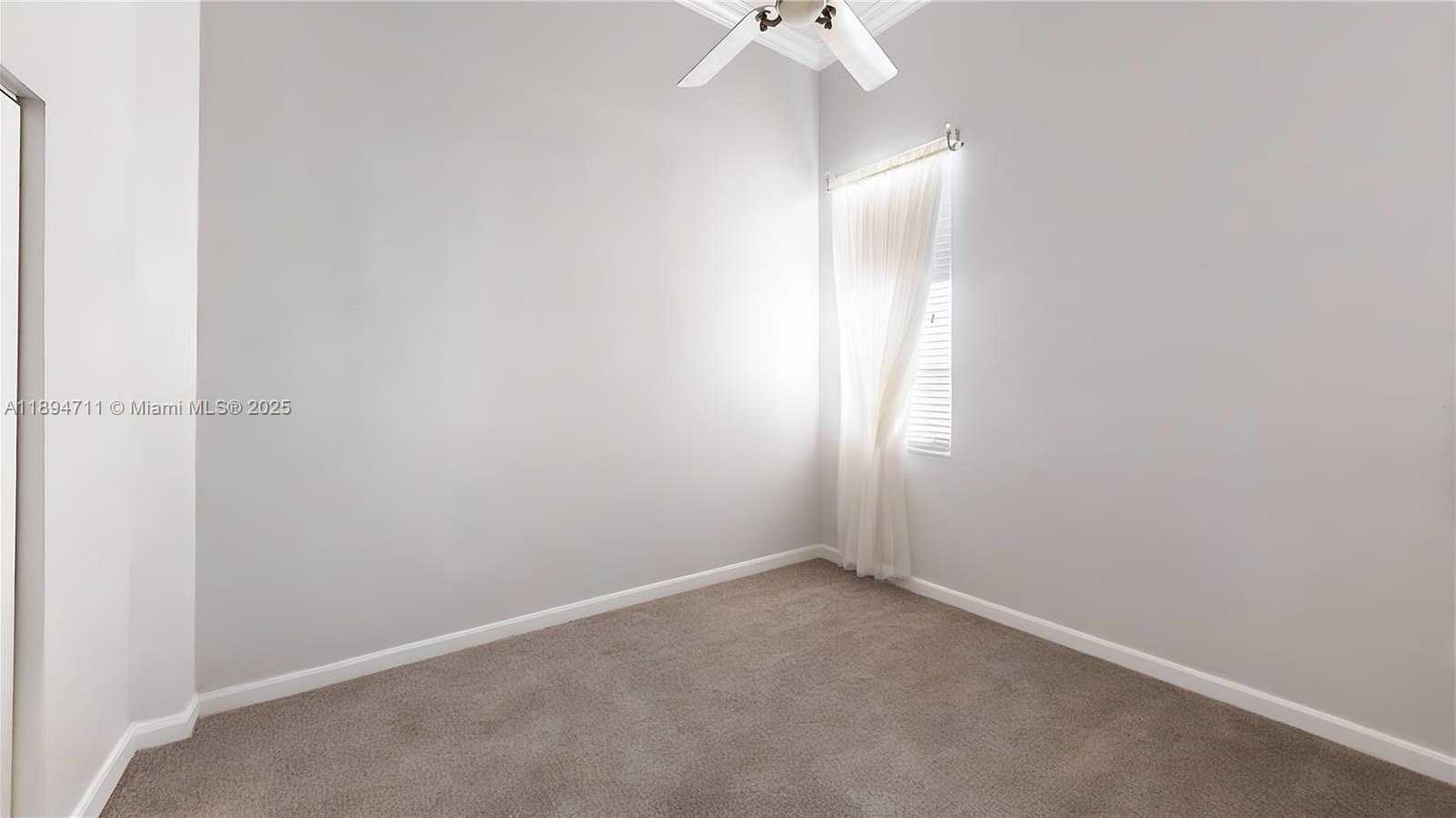 Small Image of 2835 FAIRWAYS DR, Homestead Number 37