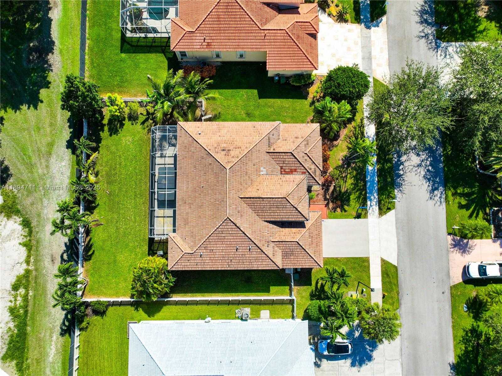 Small Image of 2835 FAIRWAYS DR, Homestead Number 53