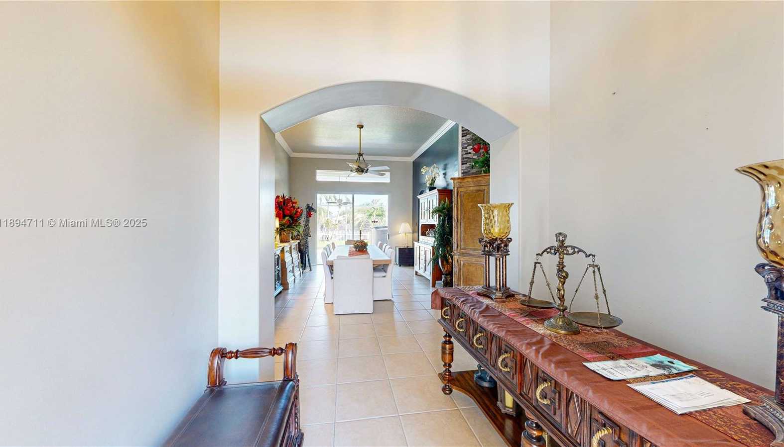 Small Image of 2835 FAIRWAYS DR, Homestead Number 8