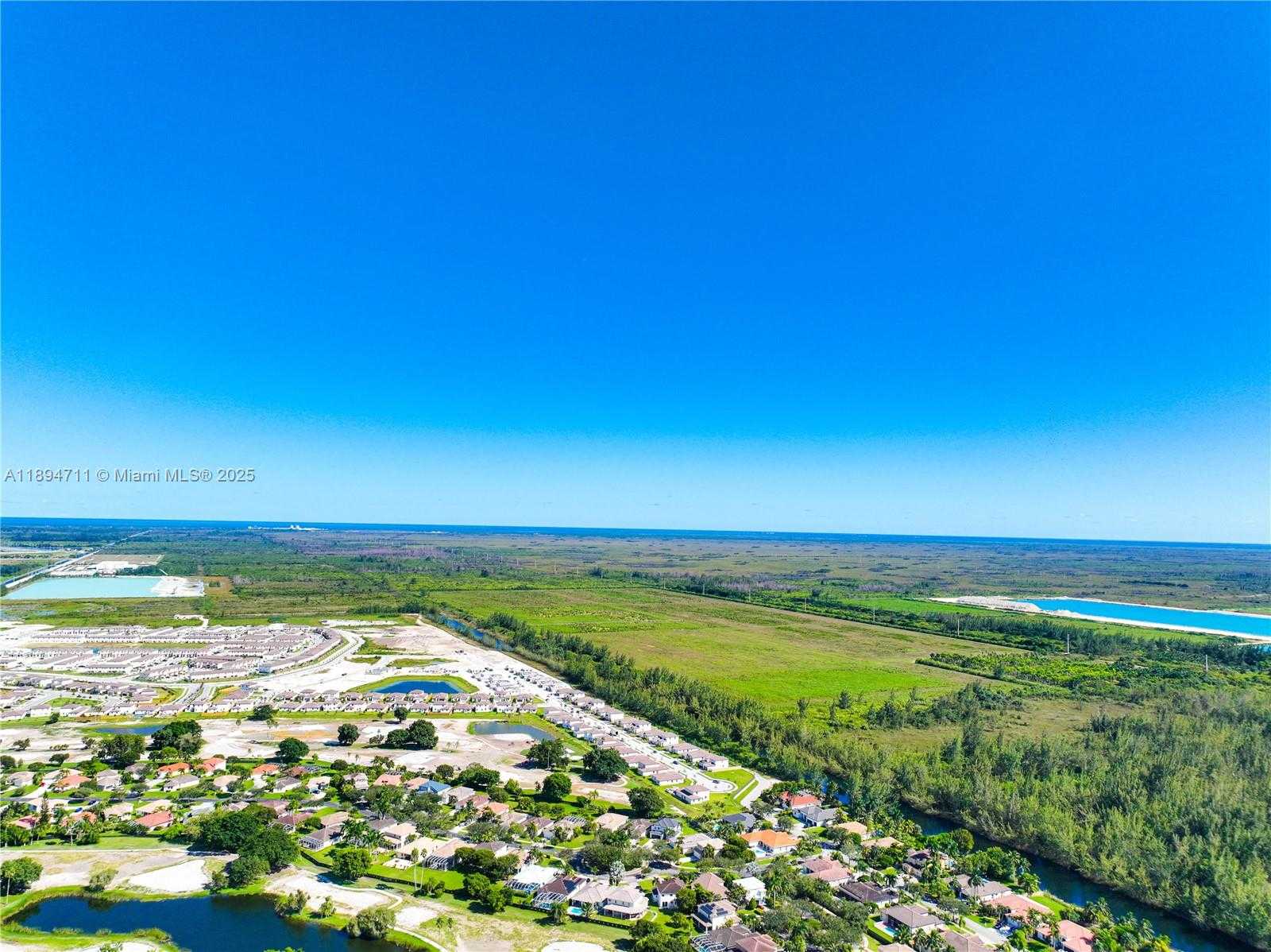 Small Image of 2835 FAIRWAYS DR, Homestead Number 80