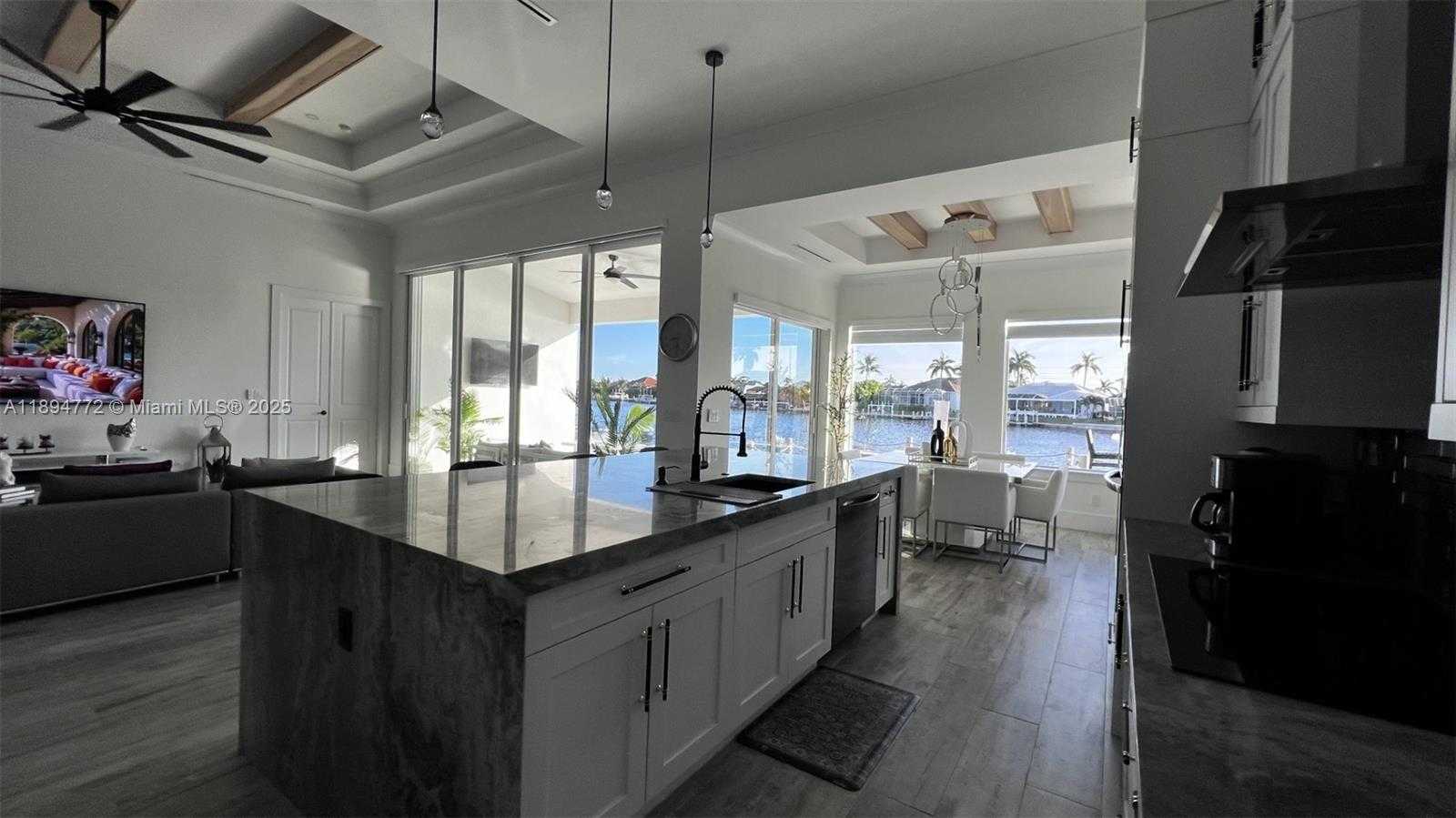 Small Image of 1173 STRAWBERRY CT, Marco Island Number 14