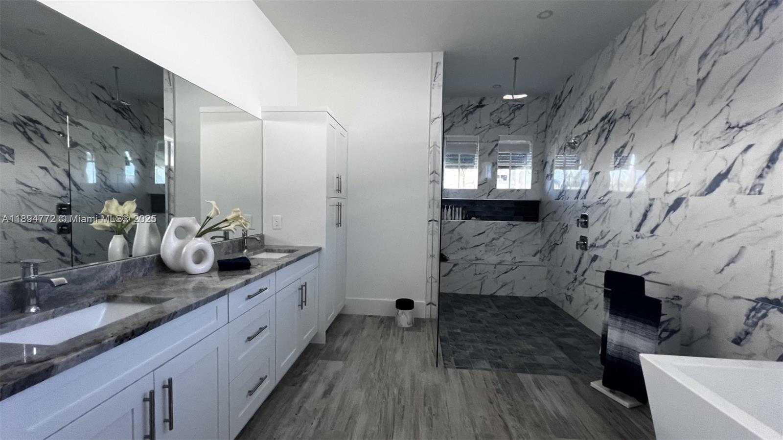 Small Image of 1173 STRAWBERRY CT, Marco Island Number 24