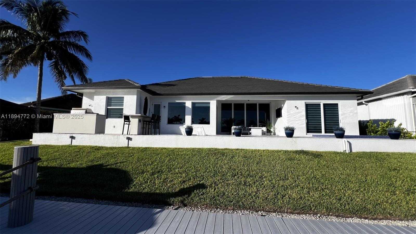 Small Image of 1173 STRAWBERRY CT, Marco Island Number 32