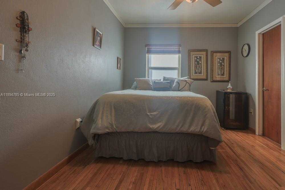 Small Image of 3495 WEST 2ND AVE, Hialeah Number 24
