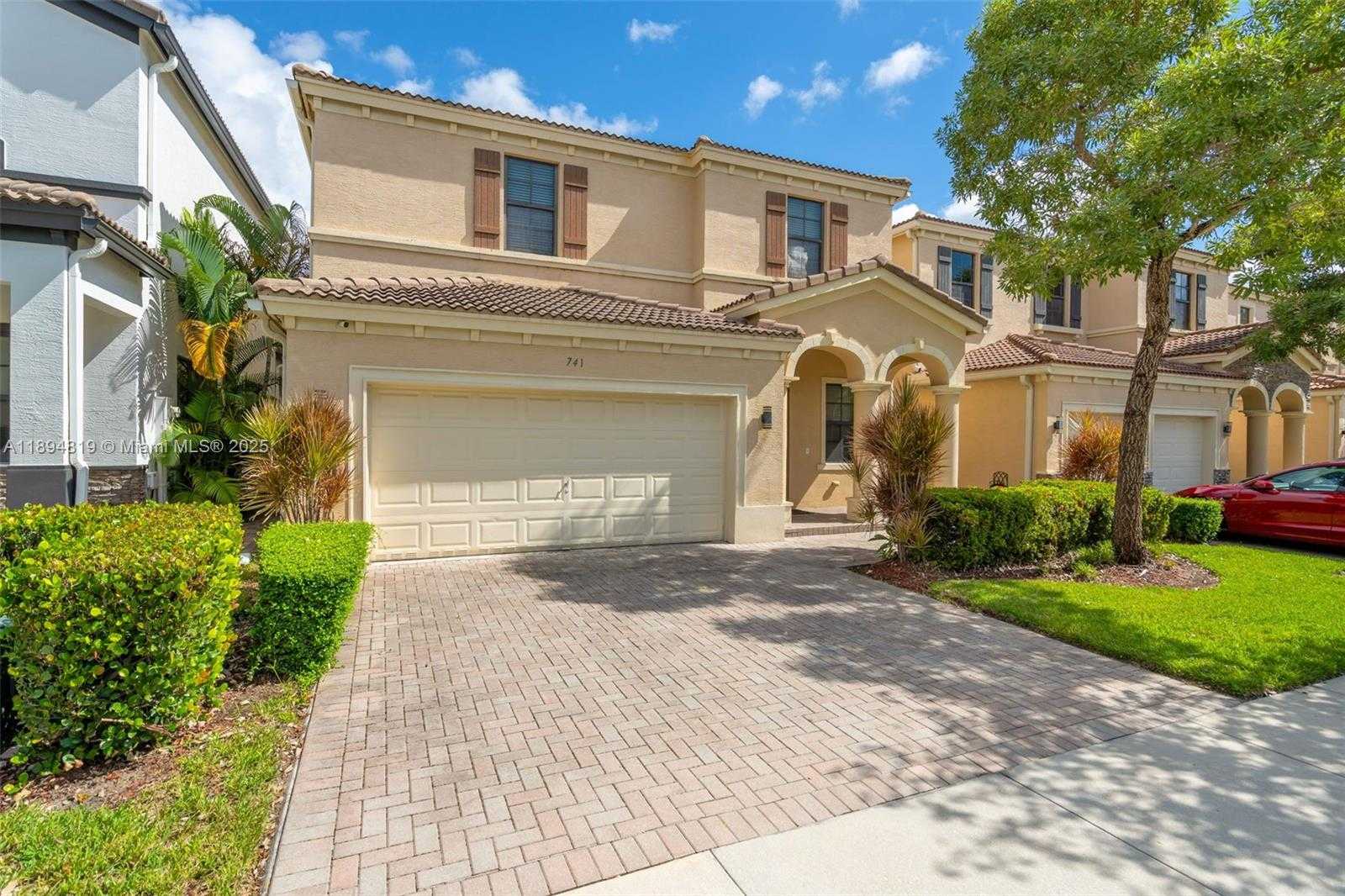 Small Image of Miami Number 2