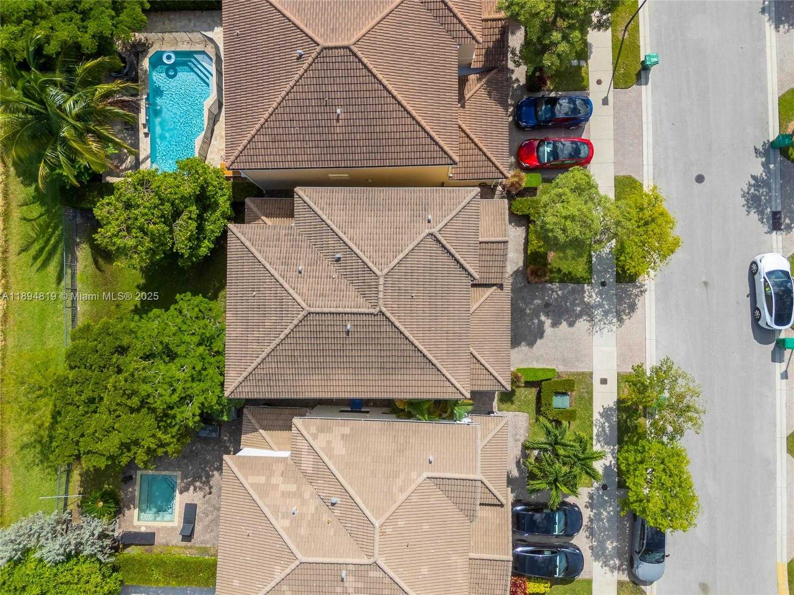 Small Image of Miami Number 78