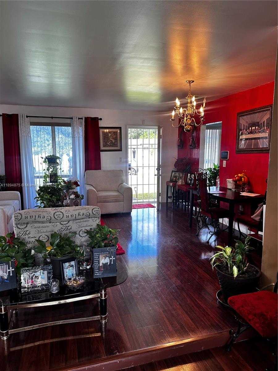 Small Image of 10610 SOUTH WEST 204TH TER, Cutler Bay Number 6