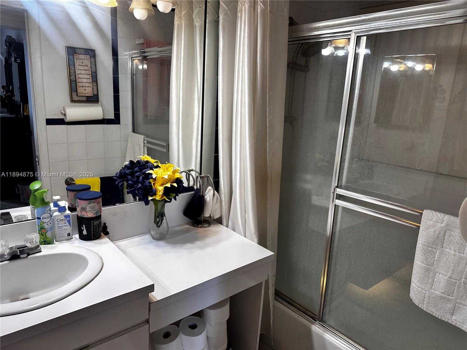 Small Image of 10610 SOUTH WEST 204TH TER, Cutler Bay Number 7