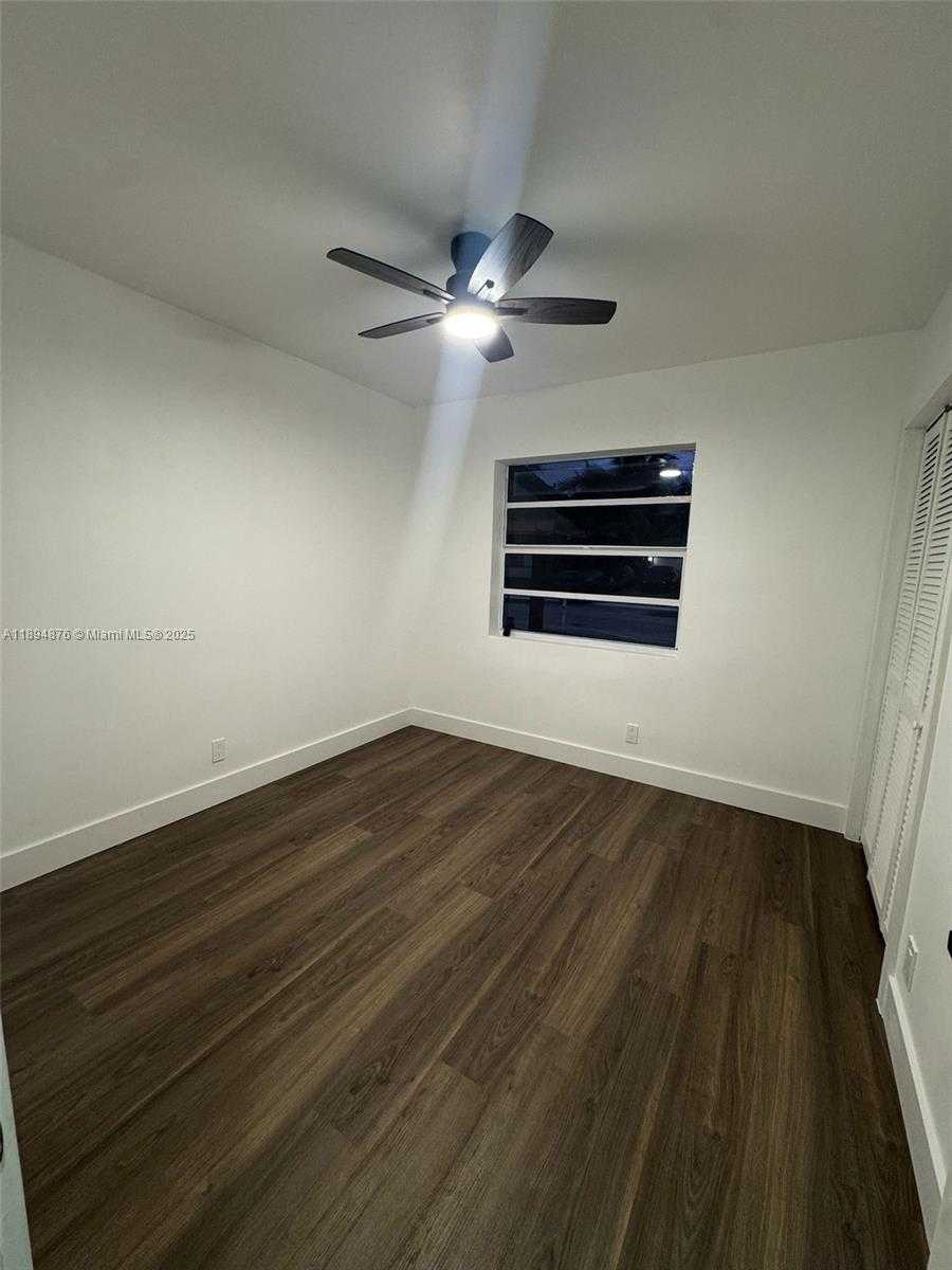 Small Image of 2411 SOUTH WEST 50TH TER, Fort Lauderdale Number 15