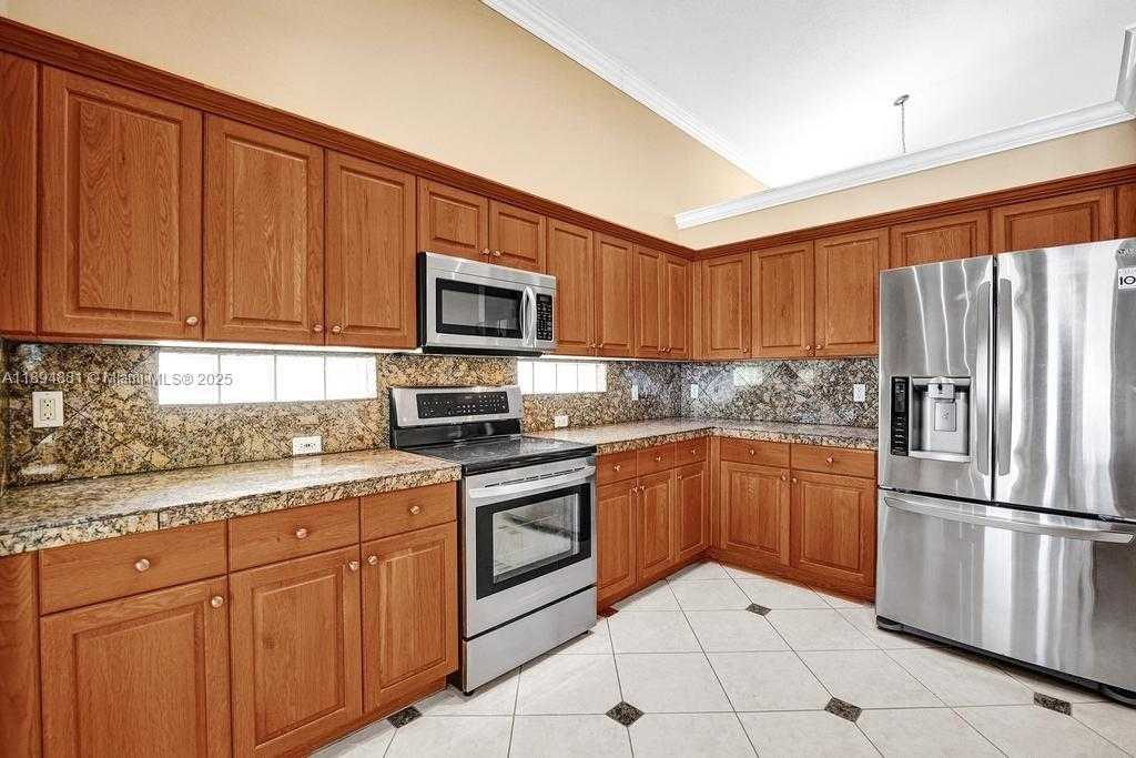 Small Image of 2434 SOUTH WEST 157TH AVE, Miramar Number 15