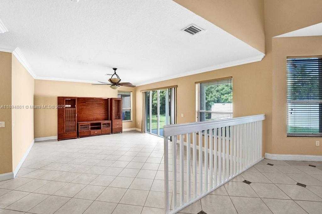 Small Image of 2434 SOUTH WEST 157TH AVE, Miramar Number 16
