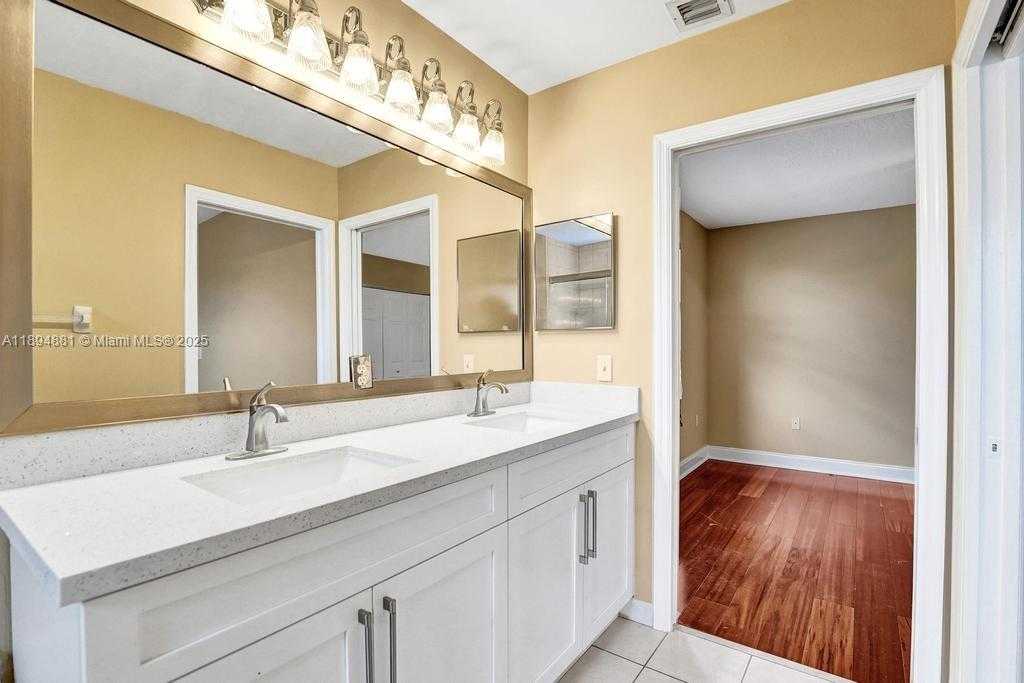 Small Image of 2434 SOUTH WEST 157TH AVE, Miramar Number 33