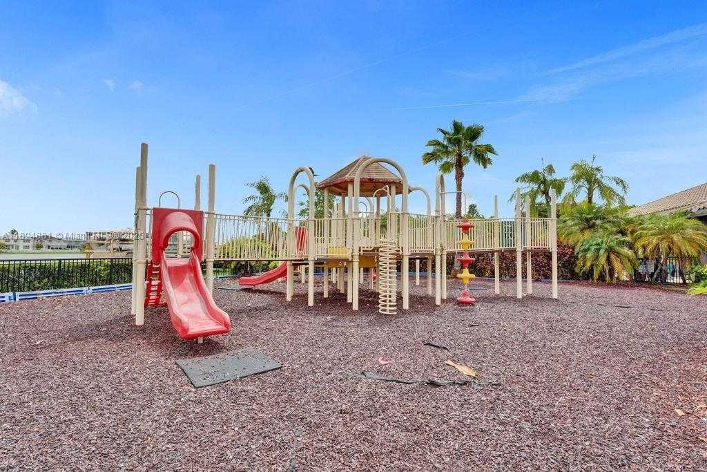 Small Image of 2434 SOUTH WEST 157TH AVE, Miramar Number 37