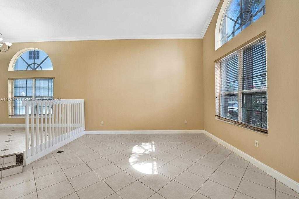 Small Image of 2434 SOUTH WEST 157TH AVE, Miramar Number 7