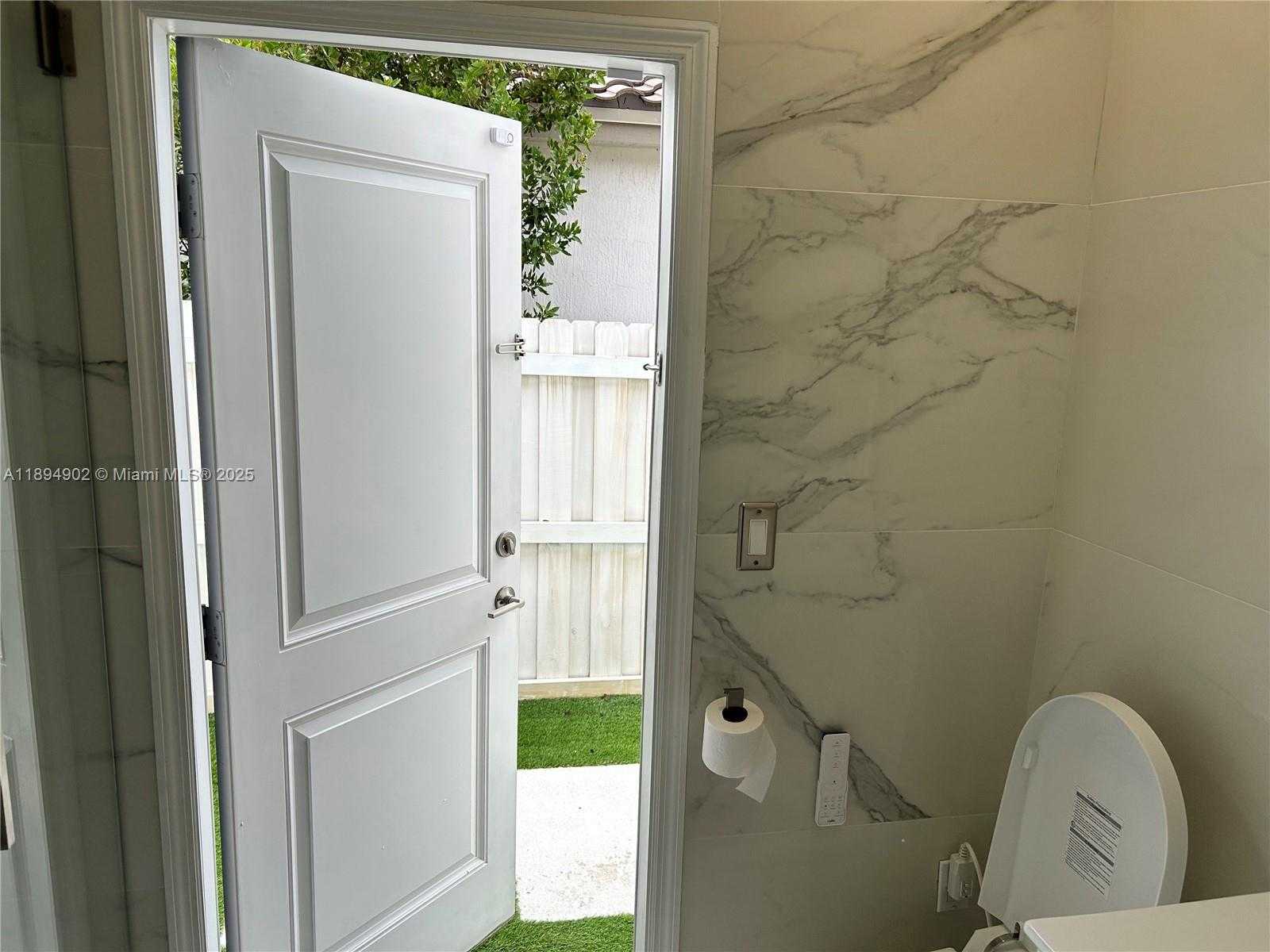 Small Image of 11938 SOUTH WEST 241ST ST, Homestead Number 31