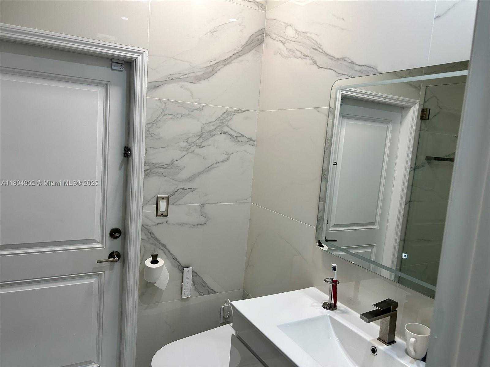 Small Image of 11938 SOUTH WEST 241ST ST, Homestead Number 32