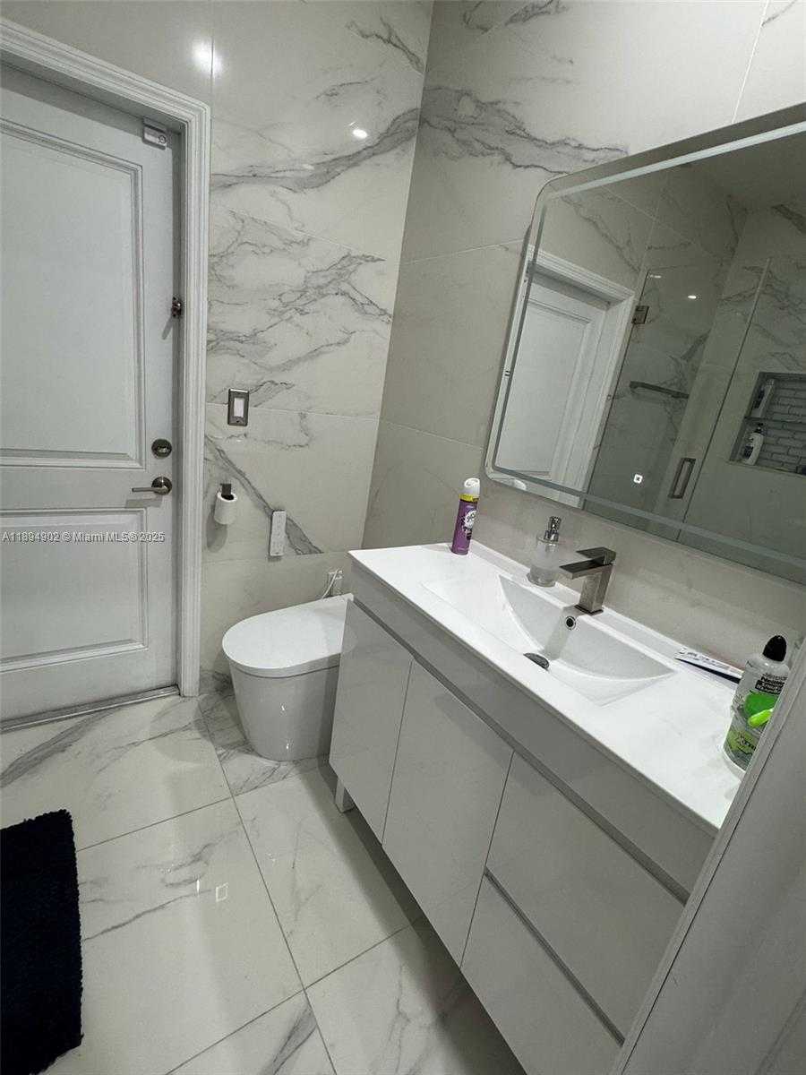 Small Image of 11938 SOUTH WEST 241ST ST, Homestead Number 52