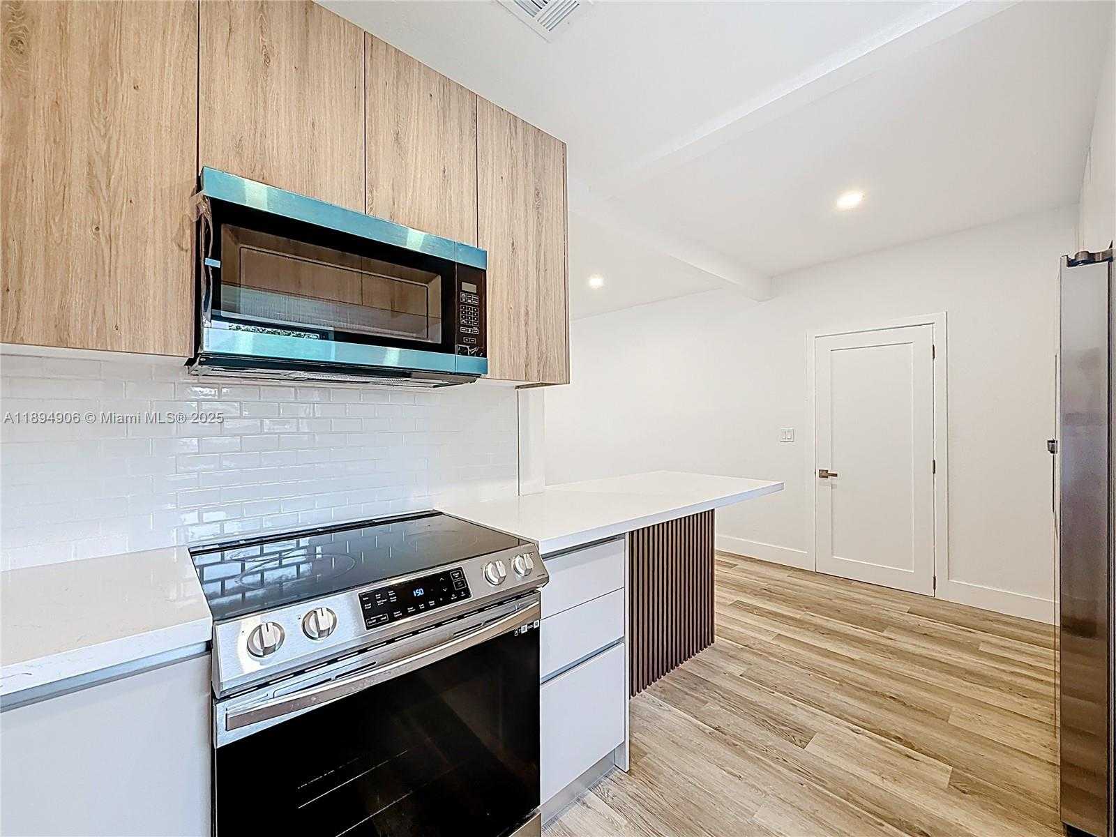Small Image of 1535 NORTH WEST 124TH ST, North Miami Number 12