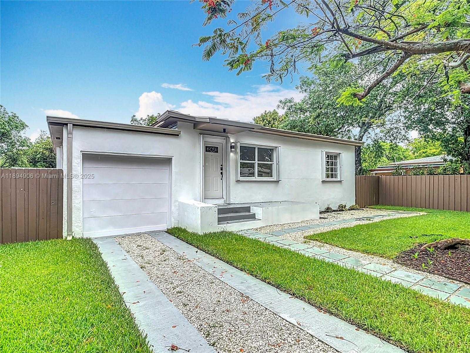 Small Image of 1535 NORTH WEST 124TH ST, North Miami Number 7