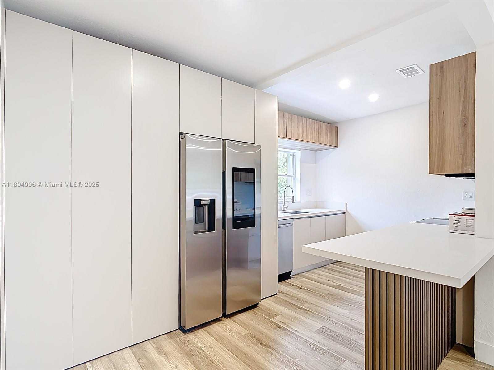 Small Image of 1535 NORTH WEST 124TH ST, North Miami Number 9