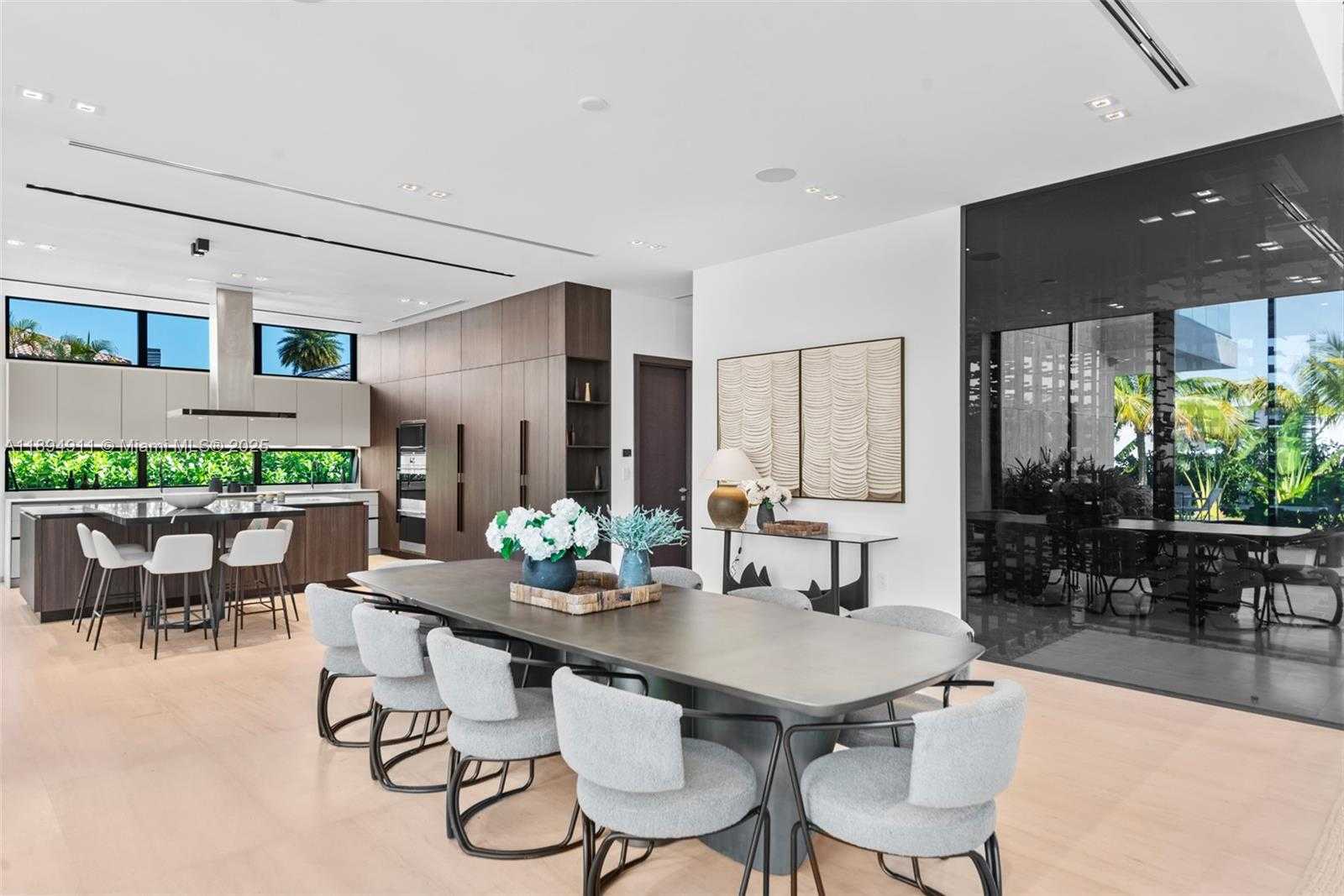 Small Image of 478 TAMARIND DR, Hallandale Beach Number 24