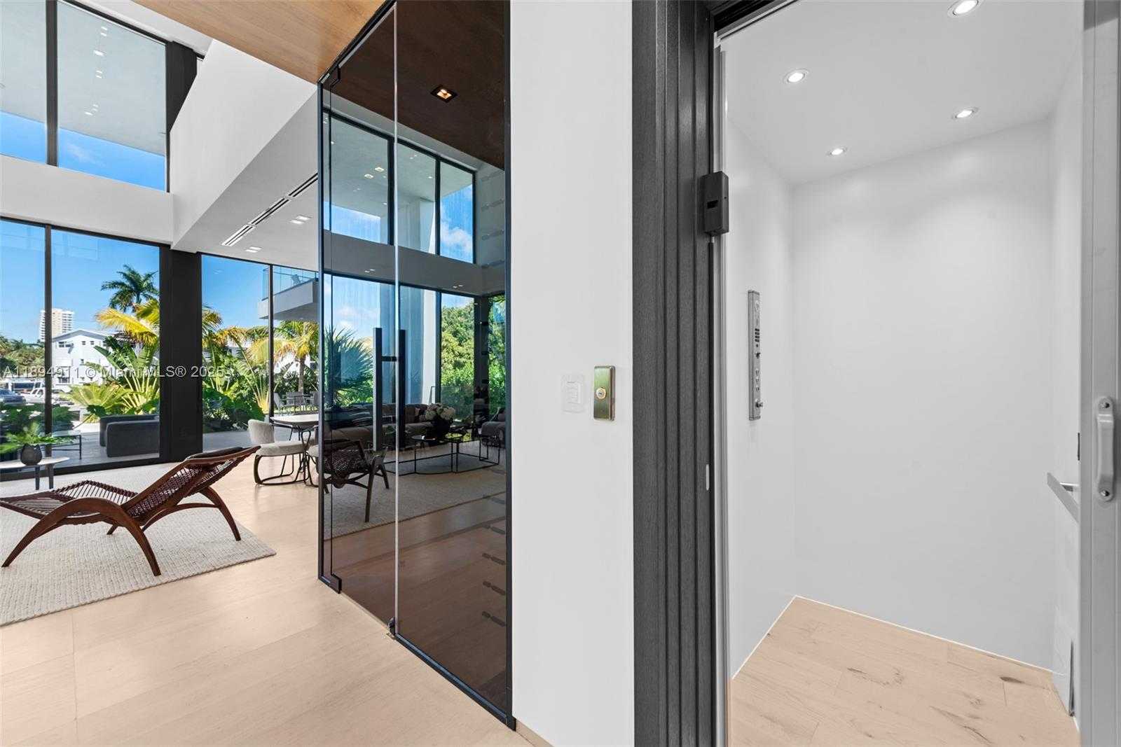 Small Image of 478 TAMARIND DR, Hallandale Beach Number 31