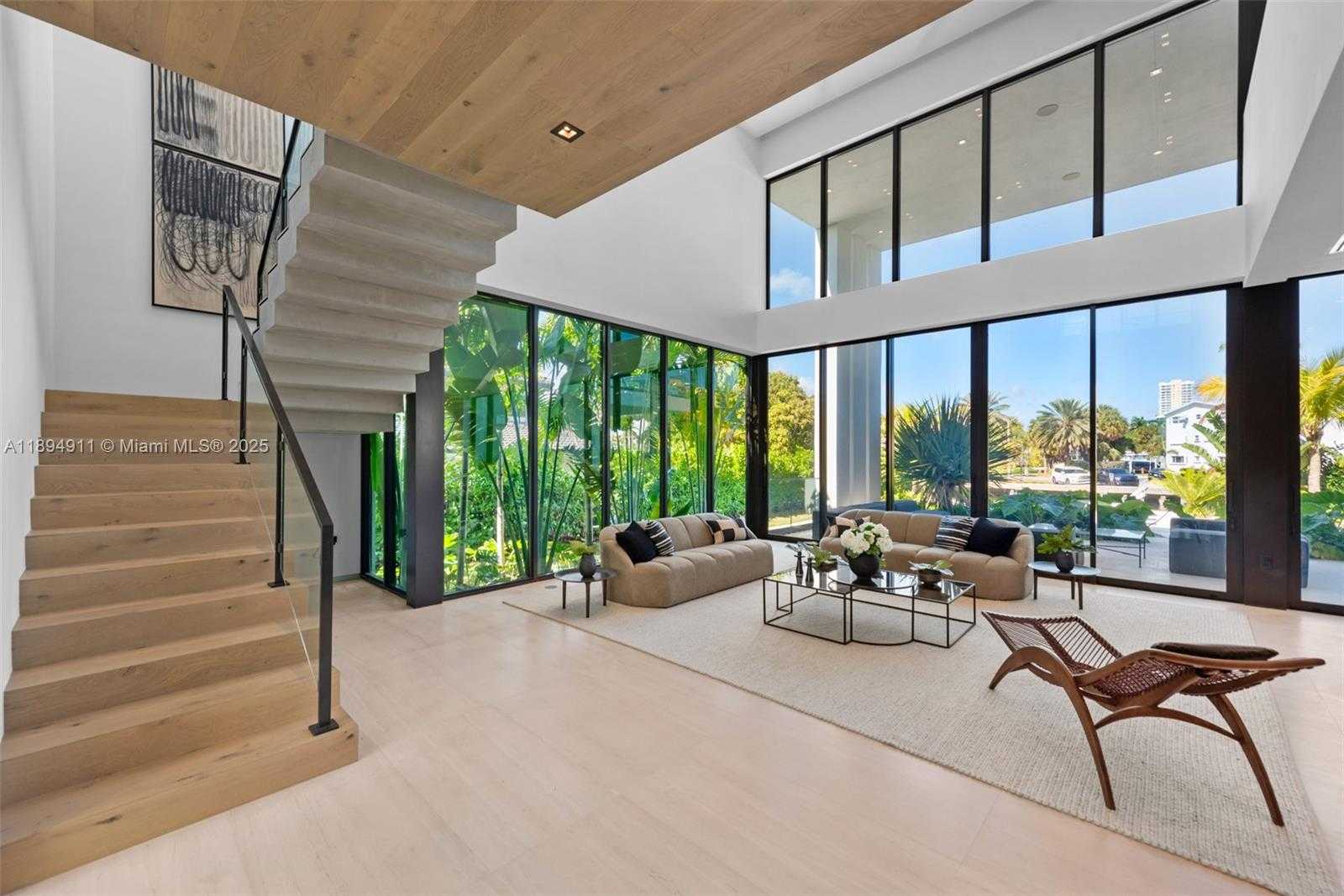 Small Image of 478 TAMARIND DR, Hallandale Beach Number 48