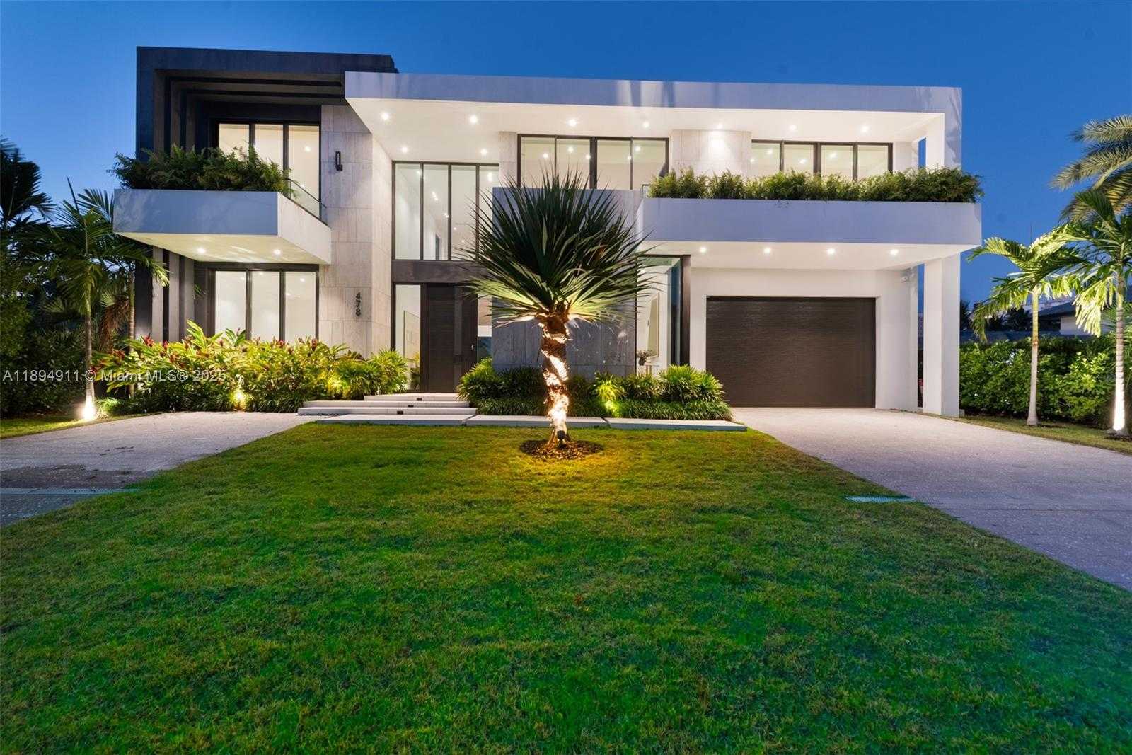 Small Image of 478 TAMARIND DR, Hallandale Beach Number 5