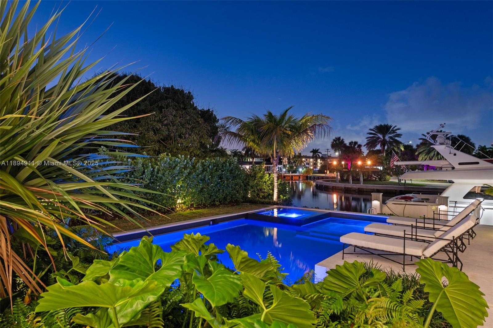 Small Image of 478 TAMARIND DR, Hallandale Beach Number 83