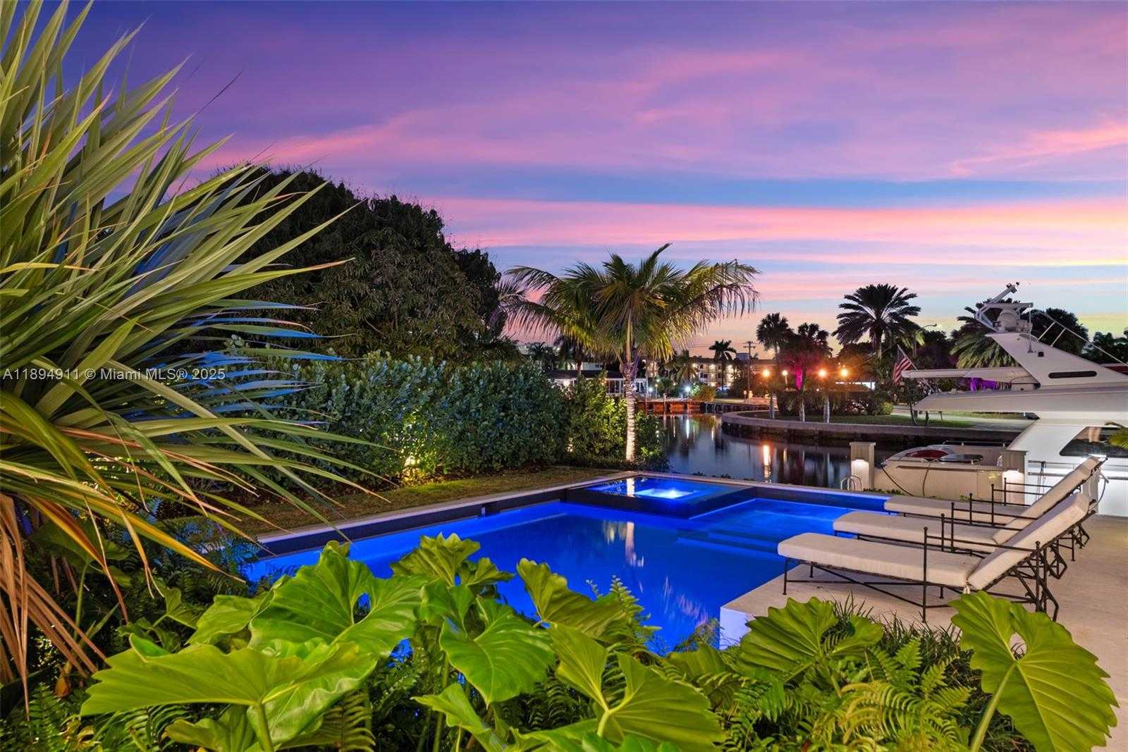 Small Image of 478 TAMARIND DR, Hallandale Beach Number 84