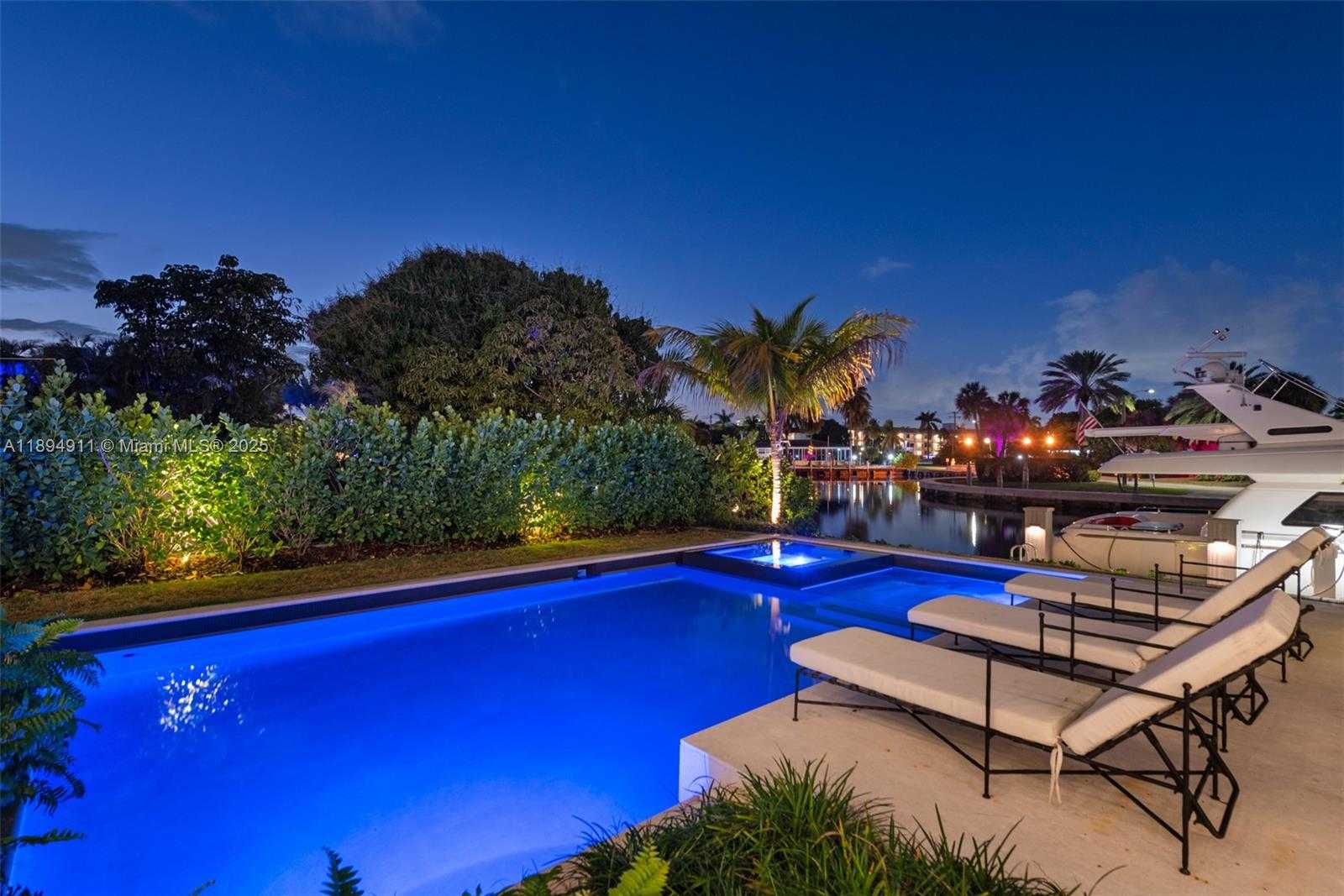 Small Image of 478 TAMARIND DR, Hallandale Beach Number 85