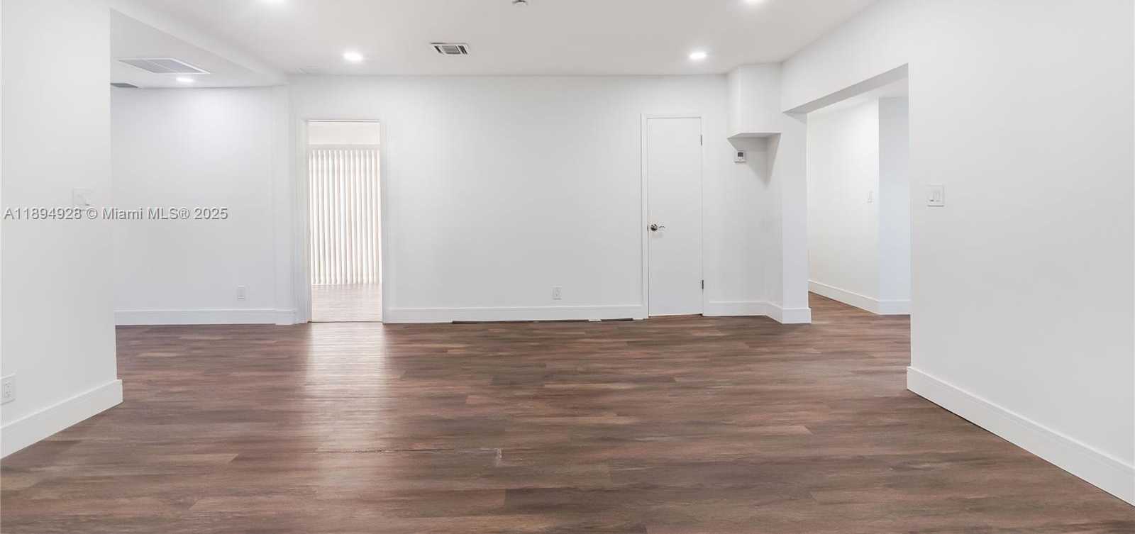 Small Image of 223 SOUTH WEST 1ST CT, Pompano Beach Number 9