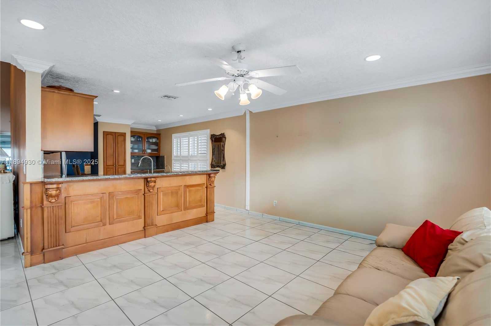 Small Image of 18144 SOUTH WEST 20TH ST, Miramar Number 11