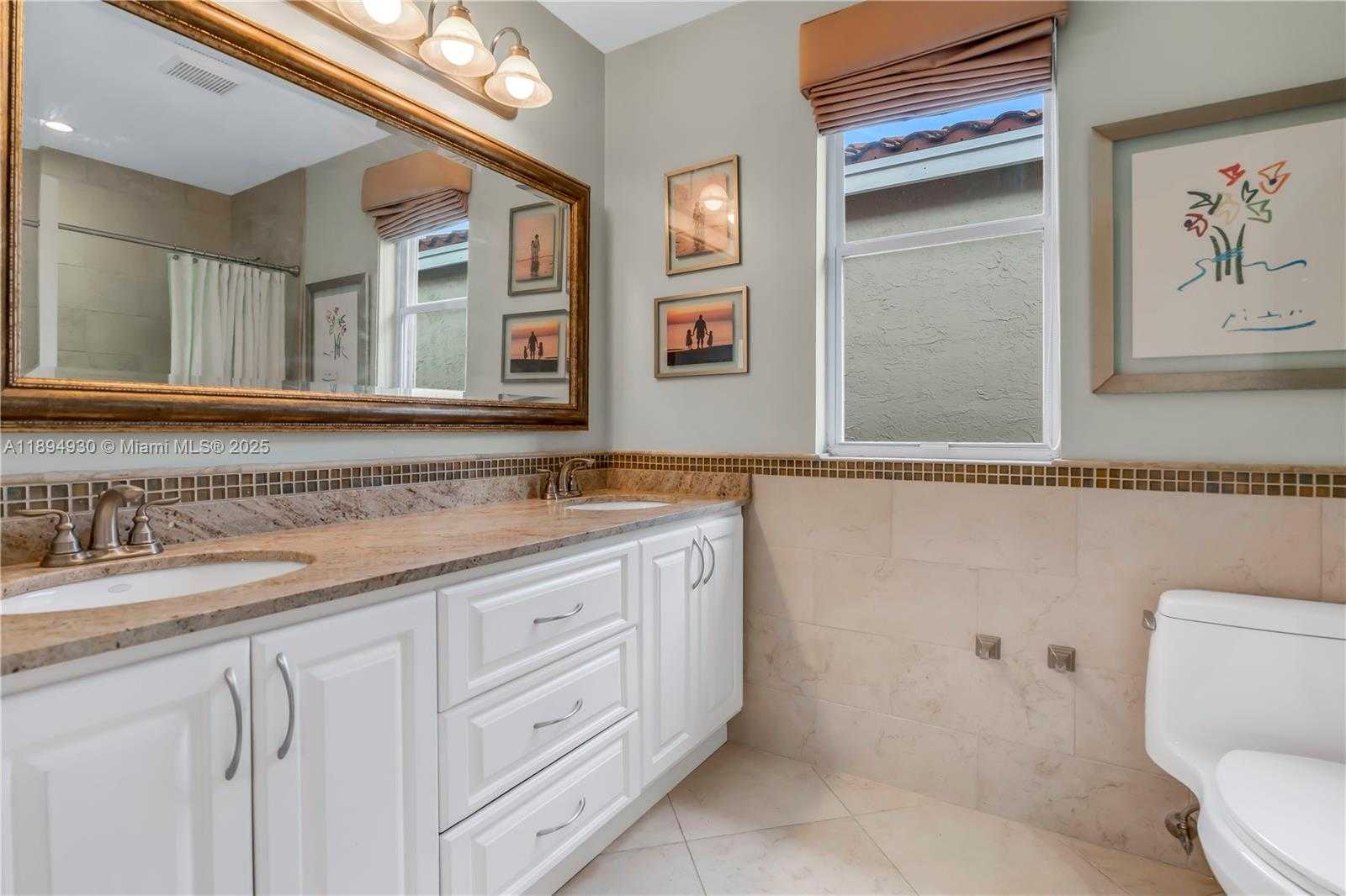 Small Image of 18144 SOUTH WEST 20TH ST, Miramar Number 25