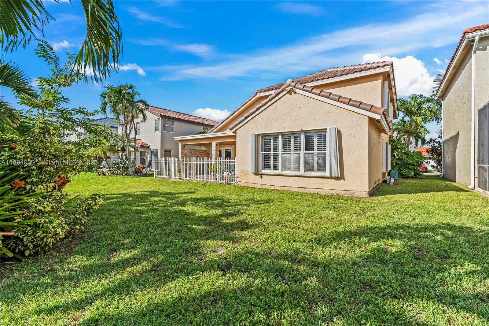 Small Image of 18144 SOUTH WEST 20TH ST, Miramar Number 30