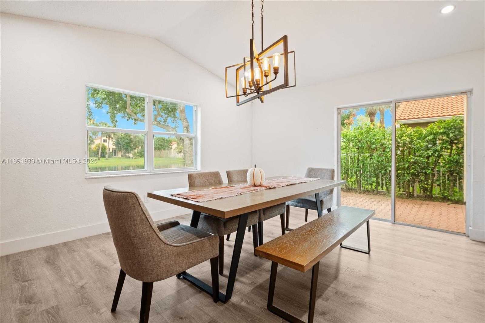 Small Image of 1611 SOUTH WEST 158TH AVE, Pembroke Pines Number 9