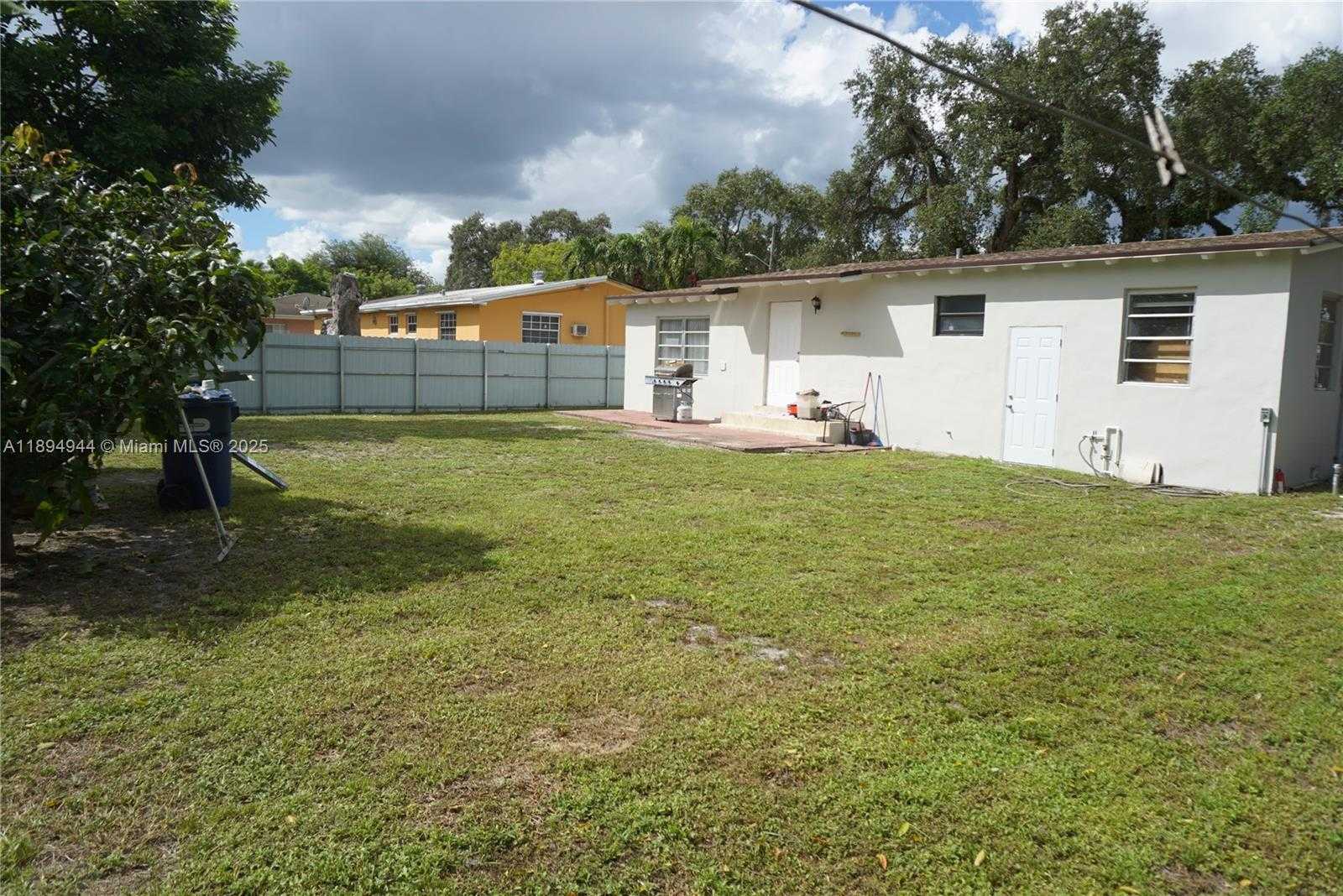 Small Image of 2850 NORTH WEST 170TH ST, Miami Gardens Number 20