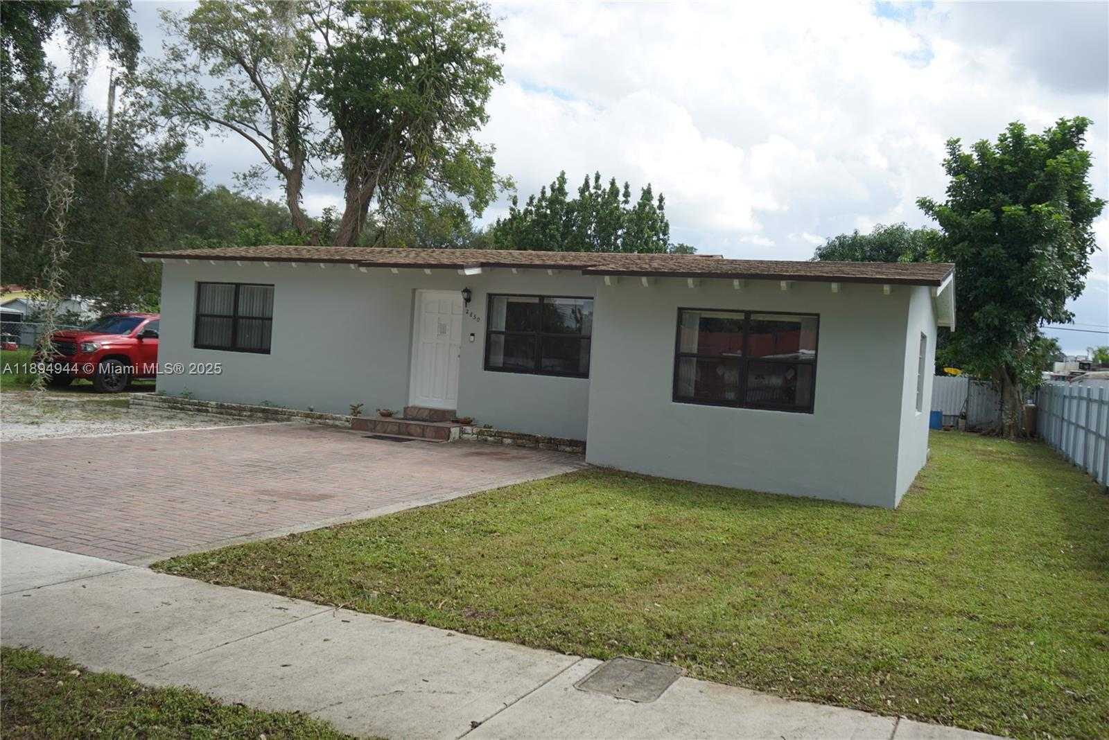 Small Image of 2850 NORTH WEST 170TH ST, Miami Gardens Number 23