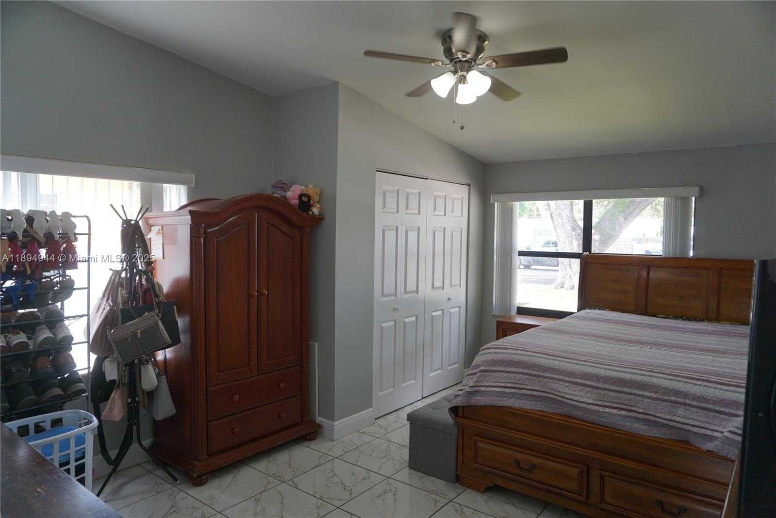 Small Image of 2850 NORTH WEST 170TH ST, Miami Gardens Number 7