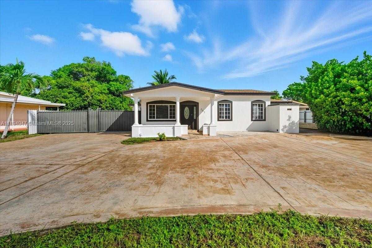 Small Image of 257 WEST 44TH ST, Hialeah Number 33