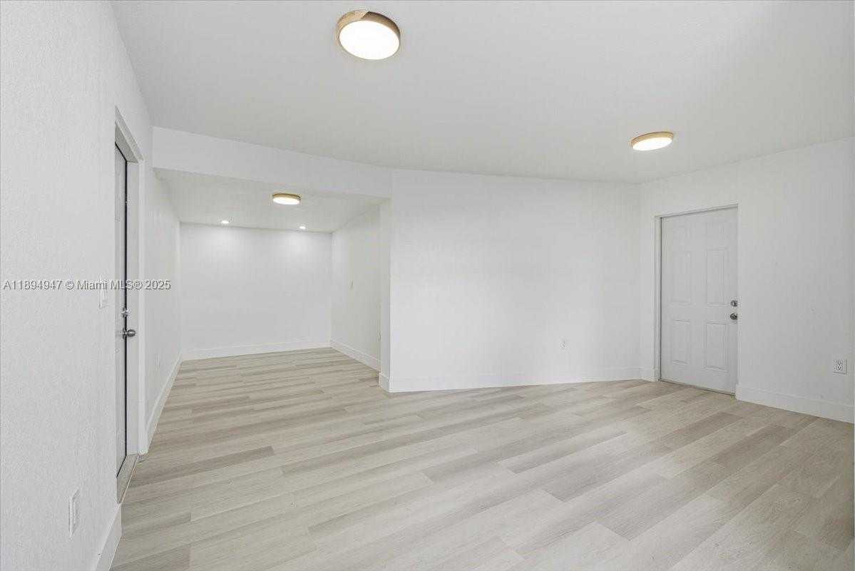 Small Image of 257 WEST 44TH ST, Hialeah Number 9
