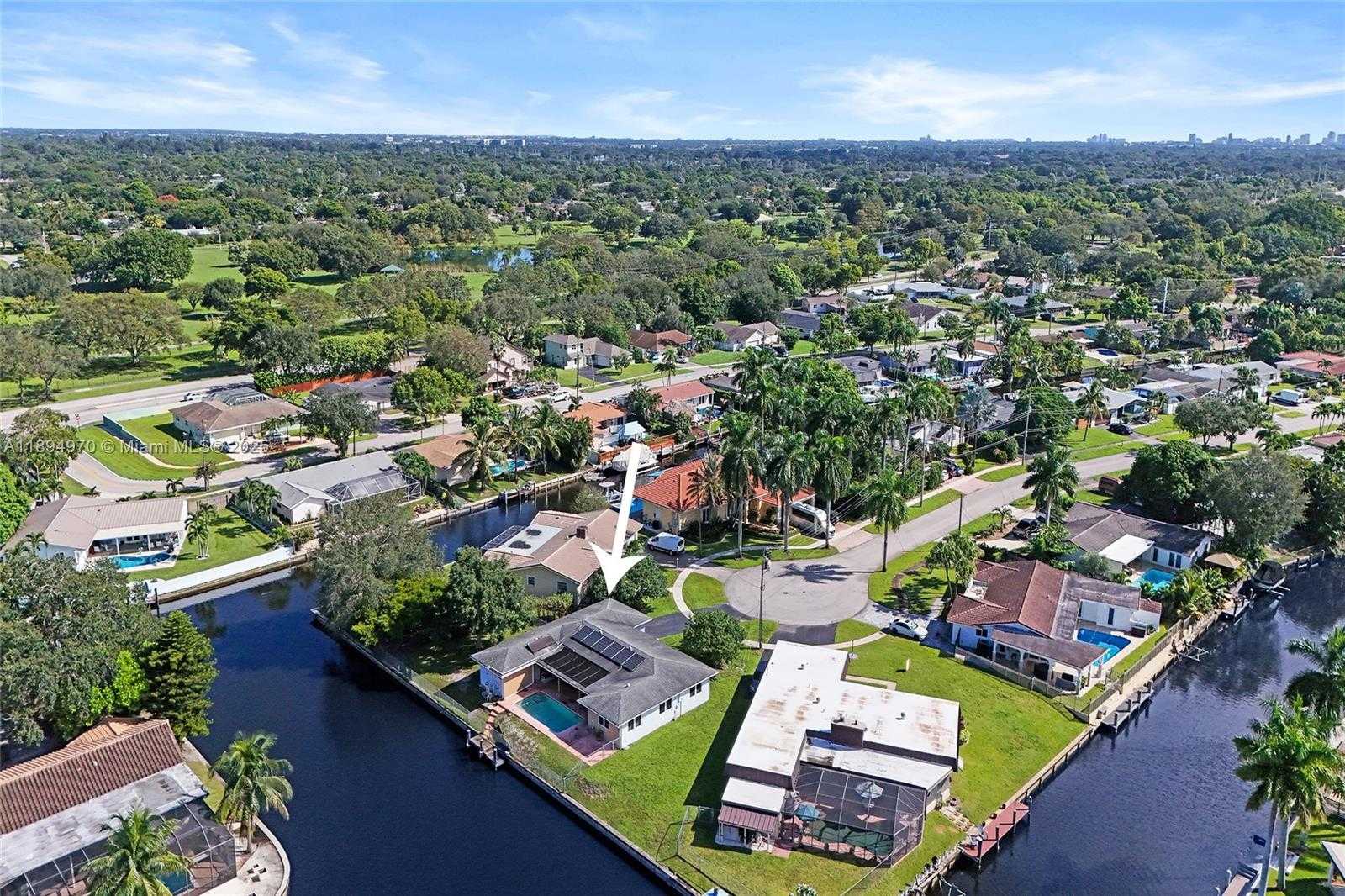 Small Image of 6091 SOUTH WEST 14TH ST, Plantation Number 15