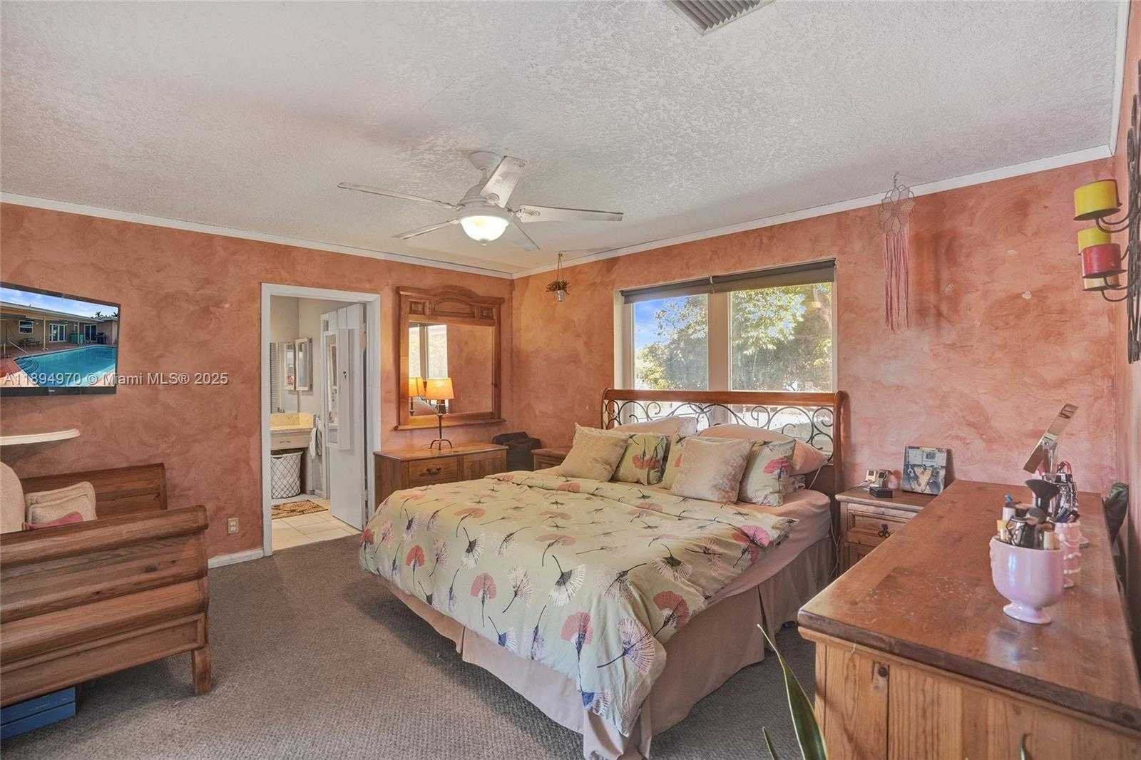 Small Image of 6091 SOUTH WEST 14TH ST, Plantation Number 33