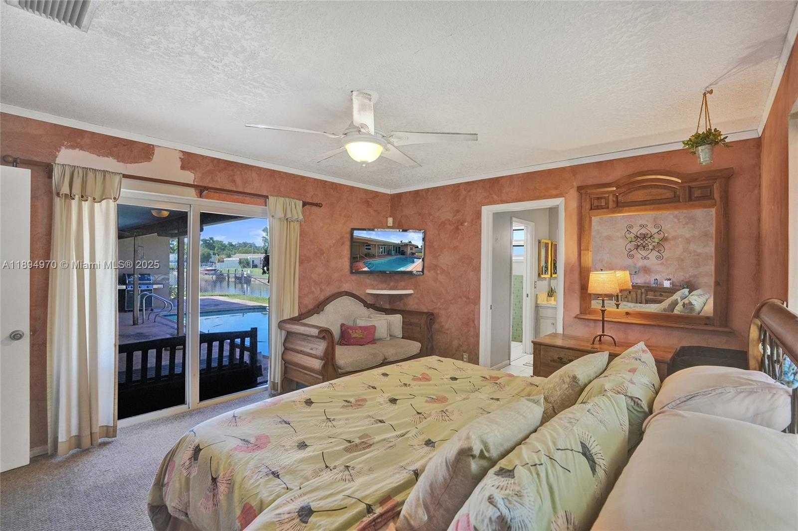 Small Image of 6091 SOUTH WEST 14TH ST, Plantation Number 36