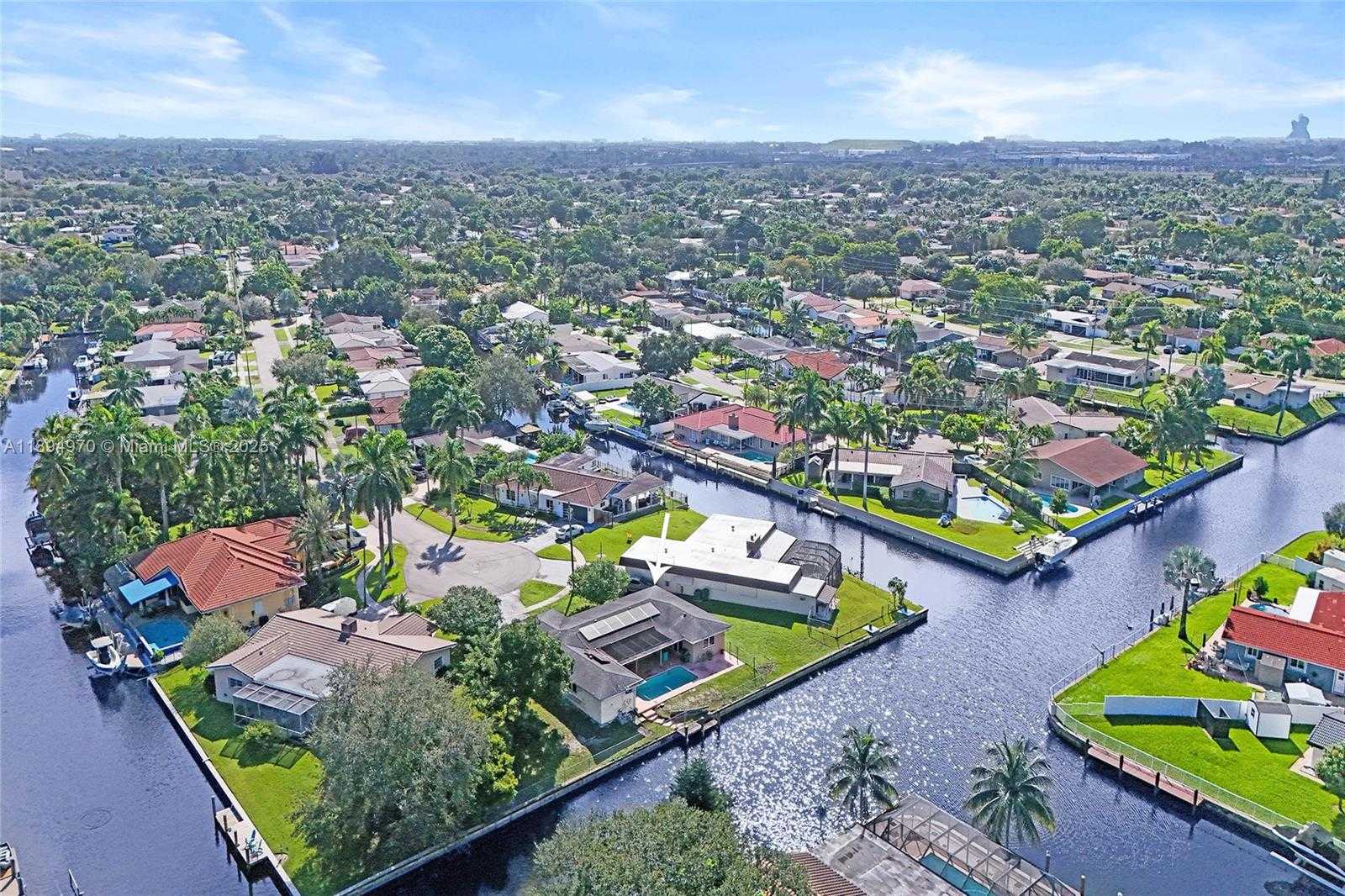 Small Image of 6091 SOUTH WEST 14TH ST, Plantation Number 65